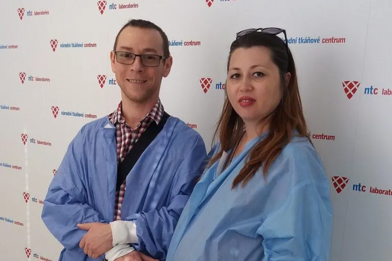 Chcete vidět zamraženou pupečníkovou krev? Navštivte laboratoře v Brně v našem centru